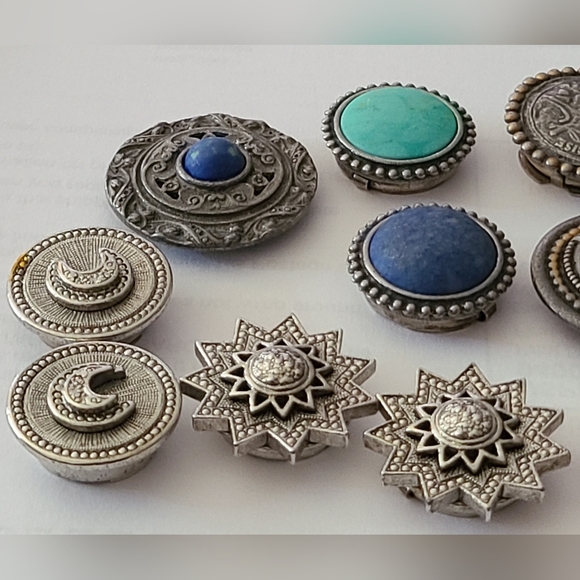 Vintage LOT 14 Snap Open Button Covers Star Moon Heart and more designs - Picture 9 of 16